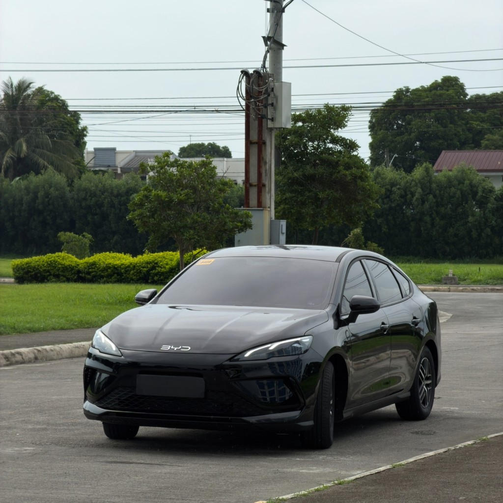 BYD Seal Front View